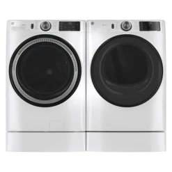 GE Appliances Pedestal White Hot