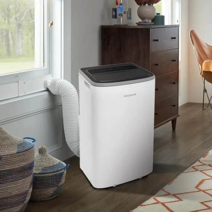 Frigidaire Portable Air Conditioner - 12,000 BTU White Clearance