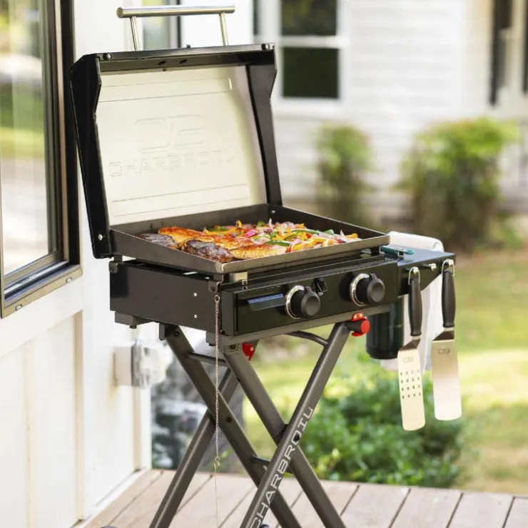 CHARBROIL Portable Propane Gas Griddle with 2 Burners - 24 000 BTU Black Hot