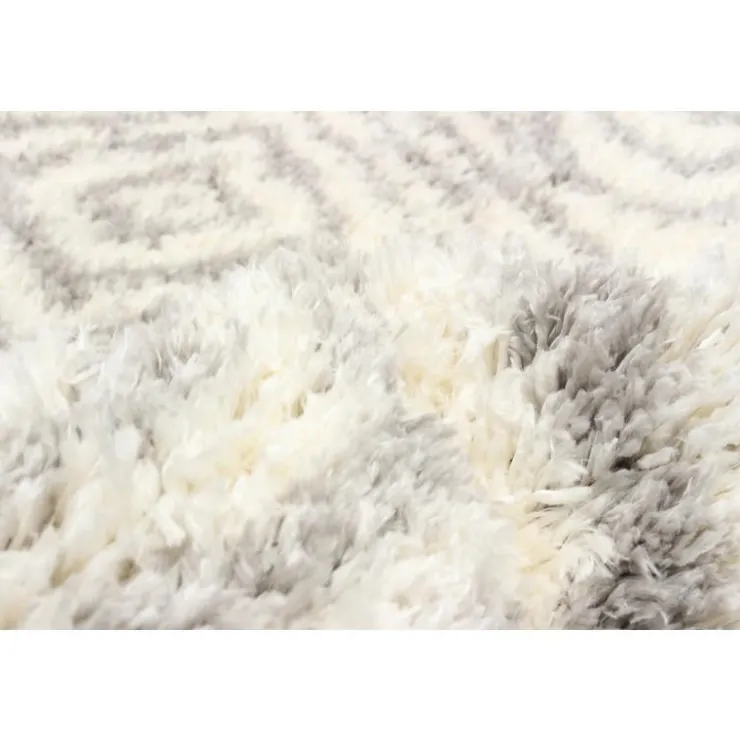 Shag Indoor Rug - 7 x 10 Ivory Clearance