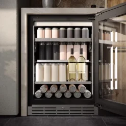 Danby SILHOUETTE 24″ Built-in Beverage Center 24