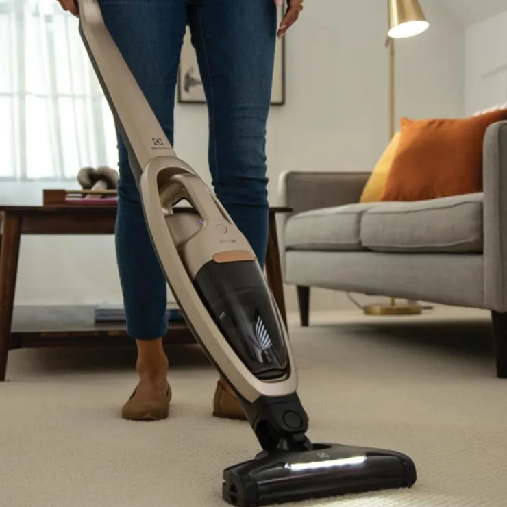 Electrolux WellQ7 Cordless Hard Floor Vacuum - EHVS35H2AQ Sand Online